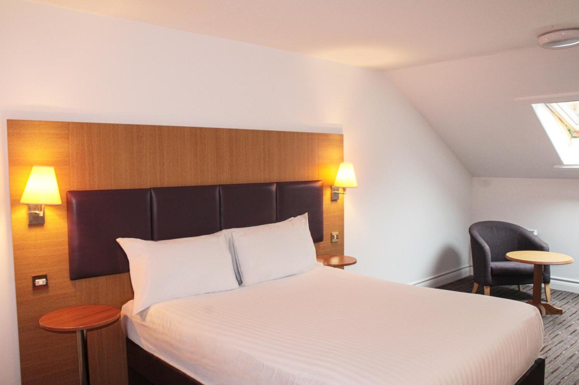 Orchid Epsom; Sure Hotel Collection By Best Western 外观 照片